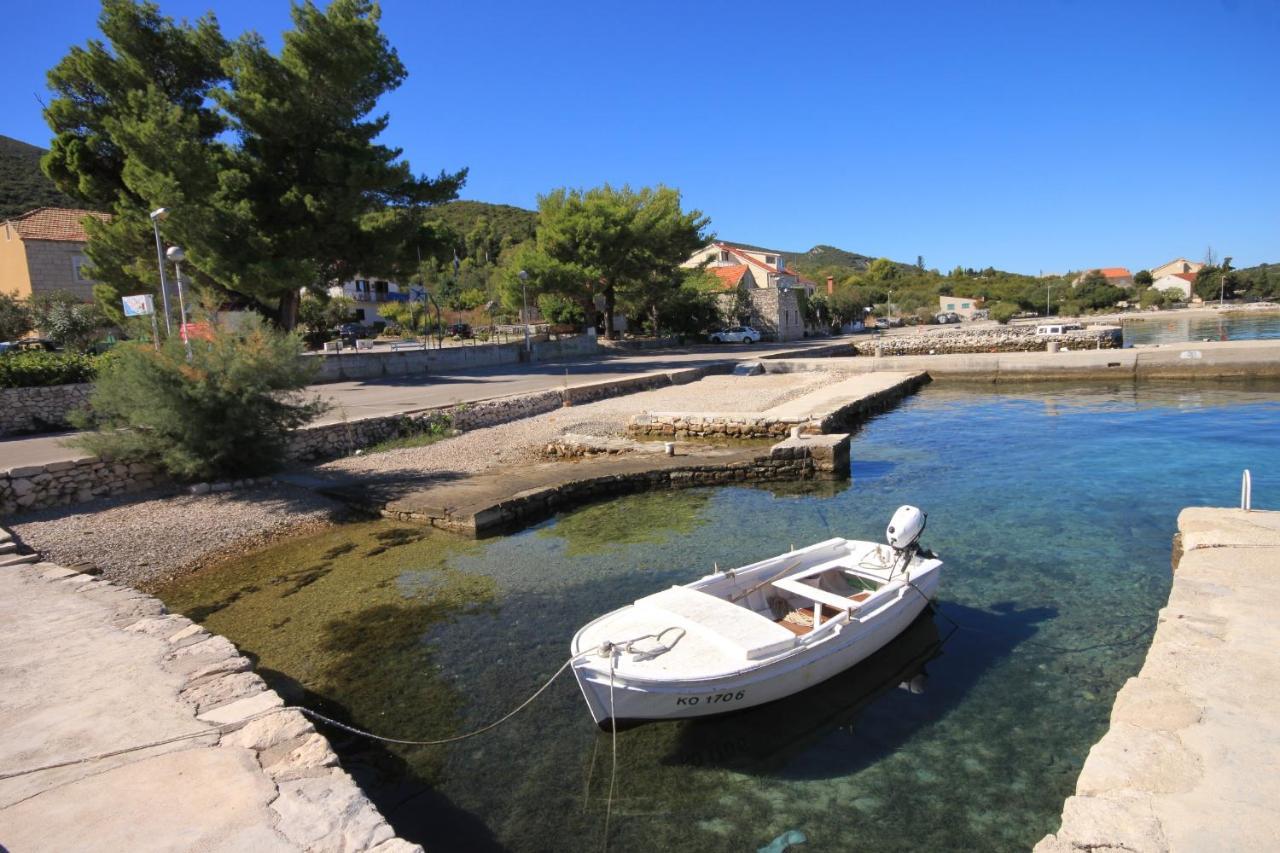 Seaside Apartments With A Swimming Pool Kneza, Korcula - 9269 Račišće Kültér fotó