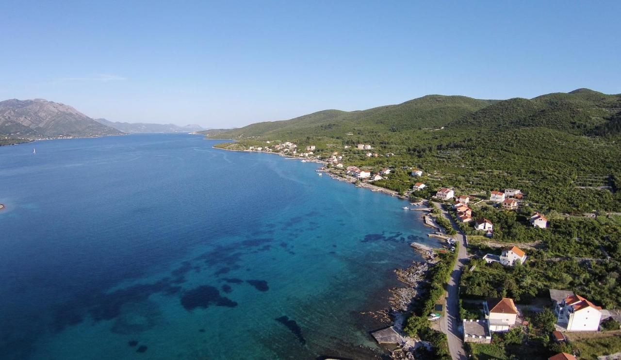 Seaside Apartments With A Swimming Pool Kneza, Korcula - 9269 Račišće Kültér fotó