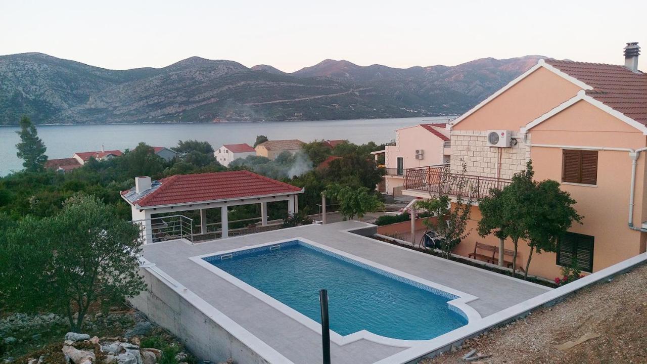 Seaside Apartments With A Swimming Pool Kneza, Korcula - 9269 Račišće Kültér fotó